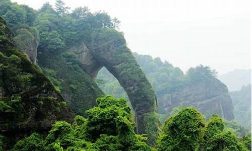 龙虎山天气预报_龙虎山天气预报30天查询